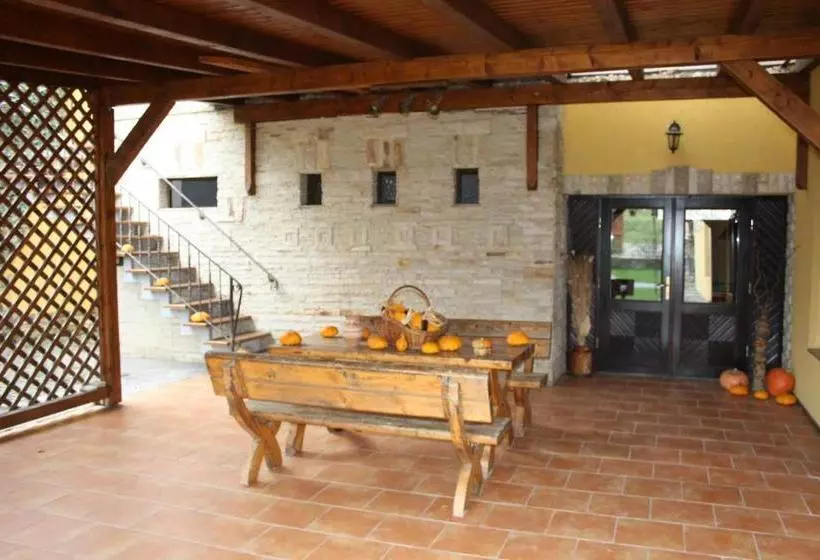 پانسیون Casa Mayr Bazna