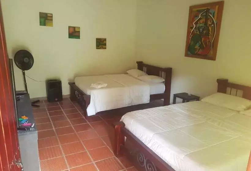 ペンション Finca Hotel Cabaña Fercho