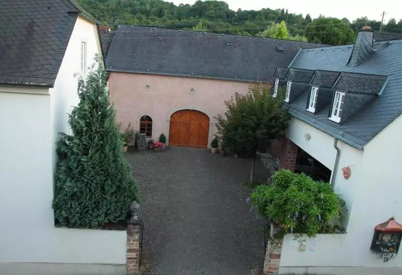 Majatalo Weingut & Gästehaus Giwergreif