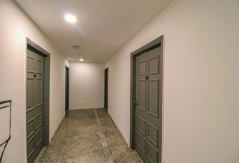 Fabhotel La Serene Punjabi Bagh