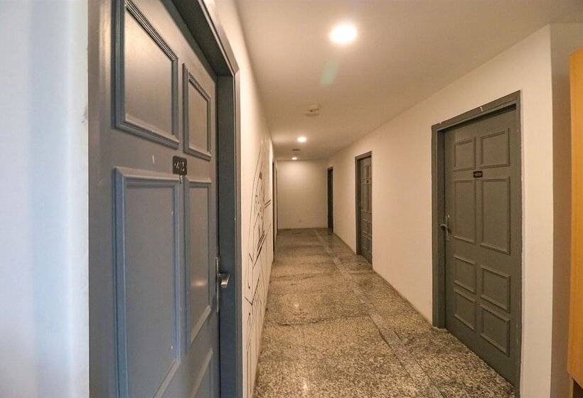 Fabhotel La Serene Punjabi Bagh