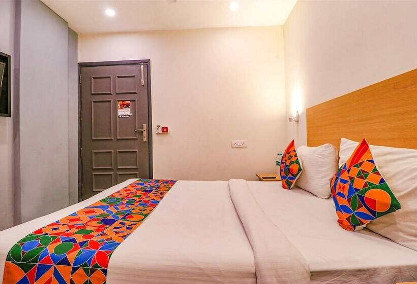 Fabhotel La Serene Punjabi Bagh