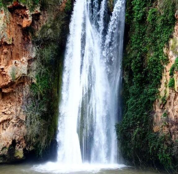 ベッドアンドブレックファースト Casteljosse Nature Calme Et Sérénité