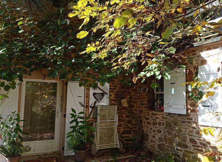 ベッドアンドブレックファースト Casteljosse Nature Calme Et Sérénité