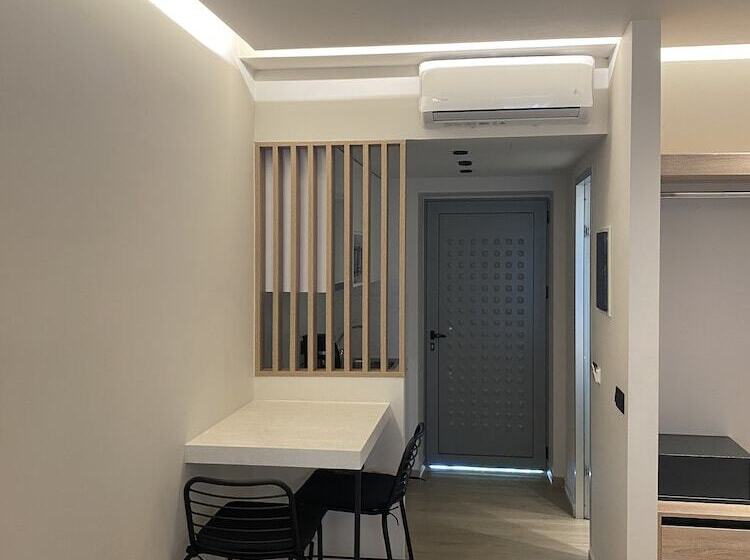 Barbie Hotel Apartments