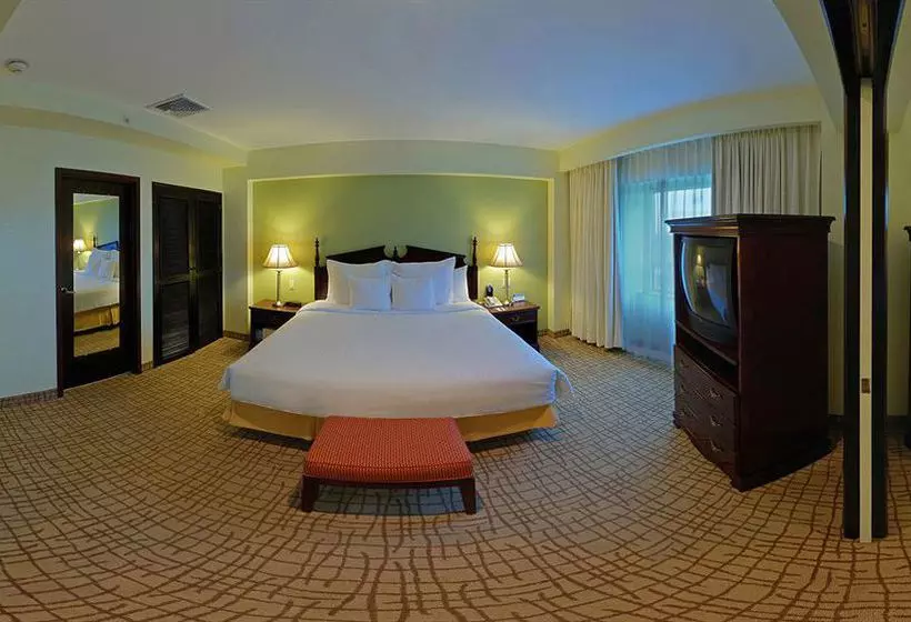 Hotel Doubletree By Hilton Managua