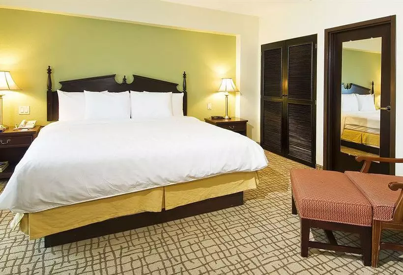 Hotel Doubletree By Hilton Managua