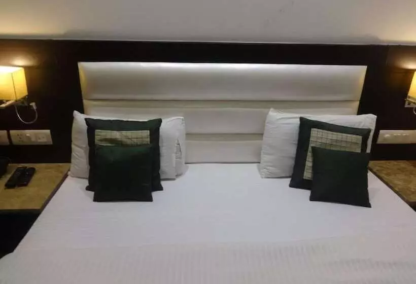 ホテル Chanchal Continental