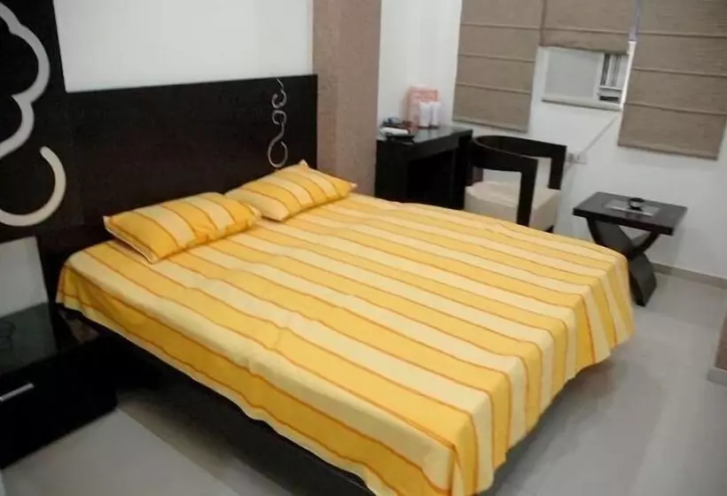 ホテル Chanchal Continental