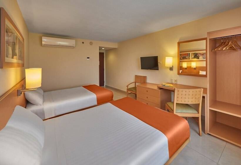 Szálloda City Express By Marriott Mazatlan