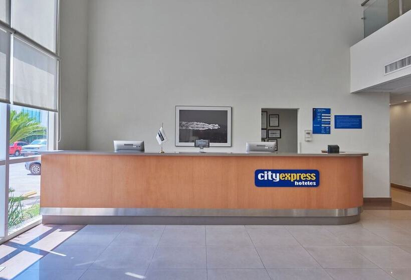 Szálloda City Express By Marriott Mazatlan