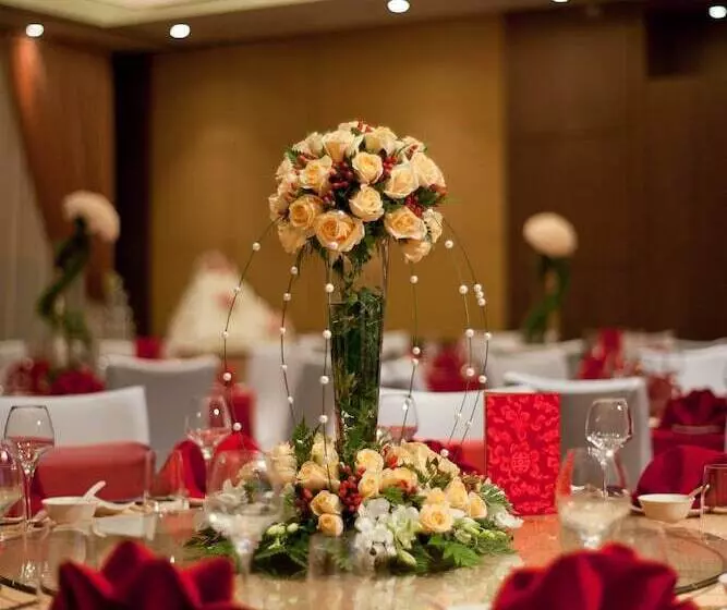 ホテル Courtyard By Marriott Shanghai Xujiahui