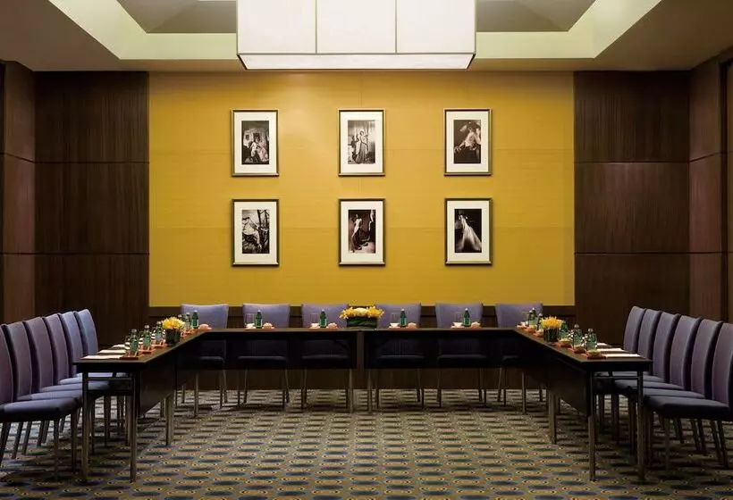 ホテル Courtyard By Marriott Shanghai Xujiahui