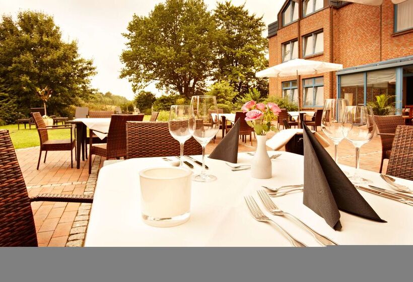 בית מלון כפרי Dänischer Hof Altenholz By Tulip Inn