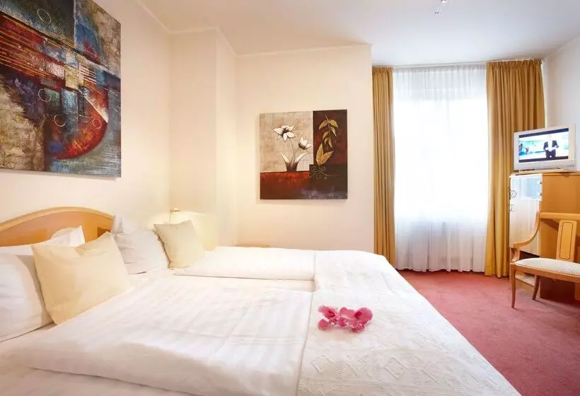 Отель Dänischer Hof Altenholz By Tulip Inn