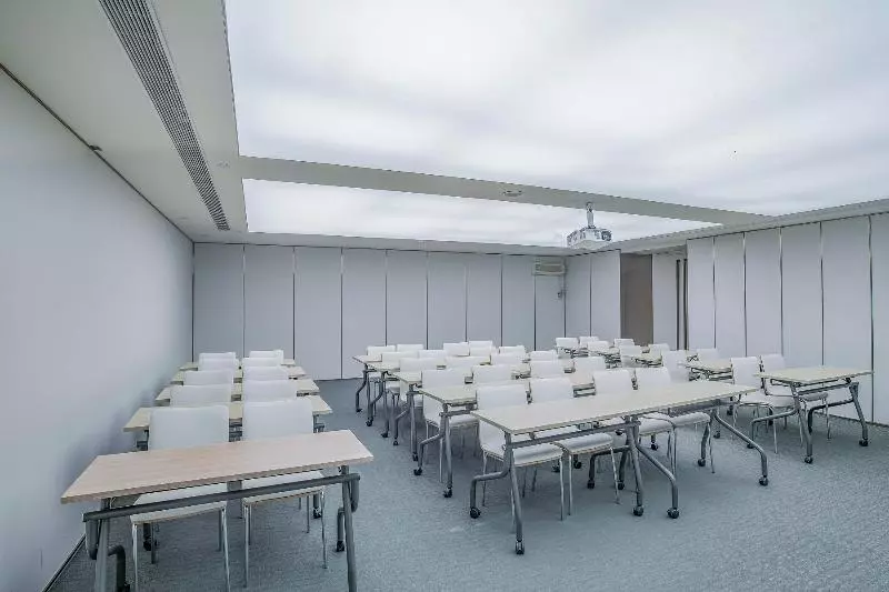 Отель Days Inn Business Place Yinfeng Beijing