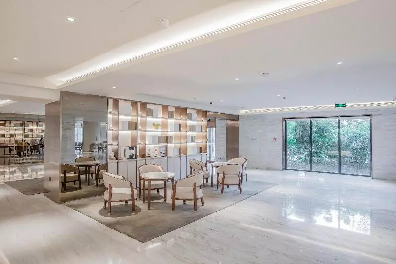 Отель Days Inn Business Place Yinfeng Beijing