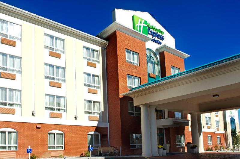 Holiday Inn Express Hotel & Suites Edson, An Ihg