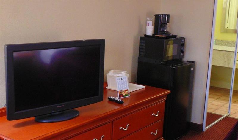 فندق Howard Johnson By Wyndham Pigeon Forge