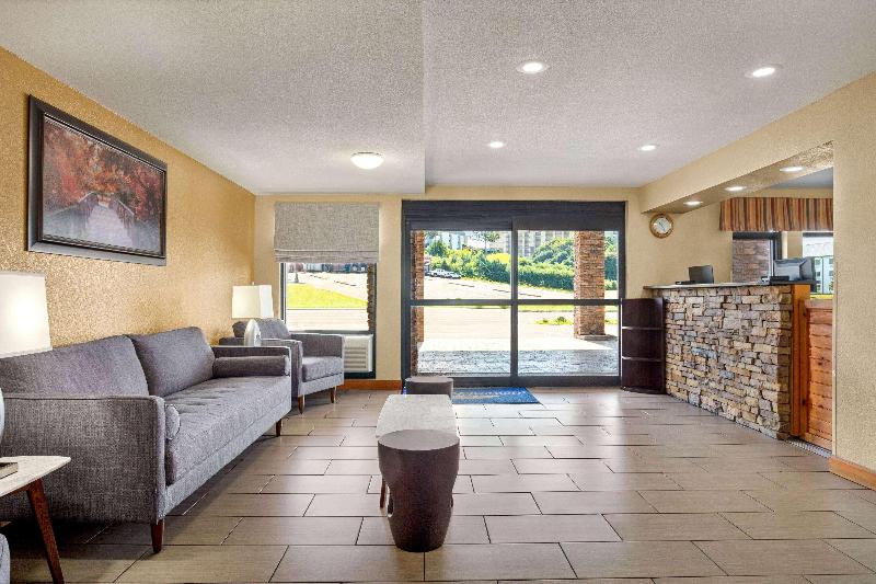 فندق Howard Johnson By Wyndham Pigeon Forge