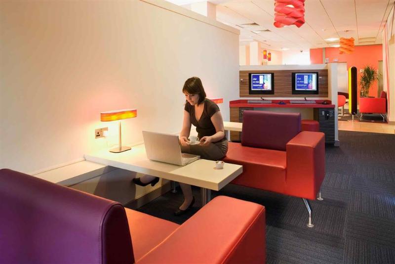 호텔 Ibis London Elstree Borehamwood