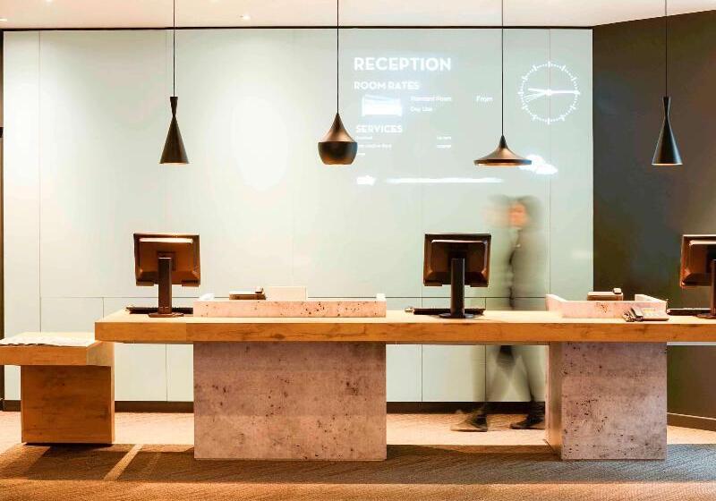 호텔 Ibis London Elstree Borehamwood