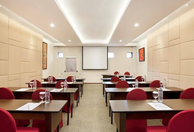 Hotel Ibis Styles Solo