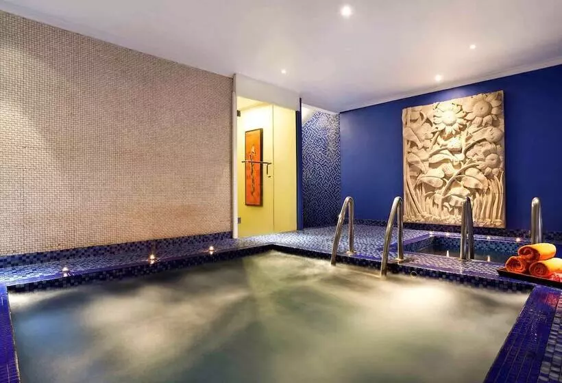 Hotel Ibis Styles Solo