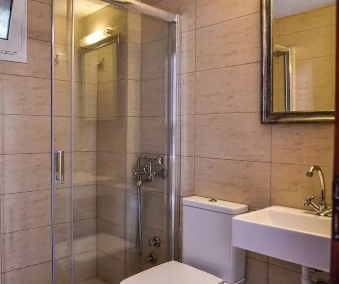 Hotel Iraklis Studios & Apartments