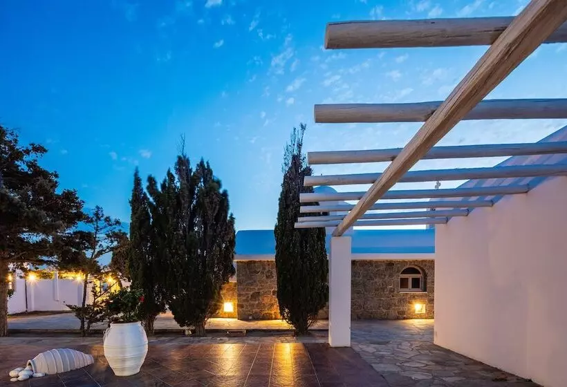 فندق Kavuras Village