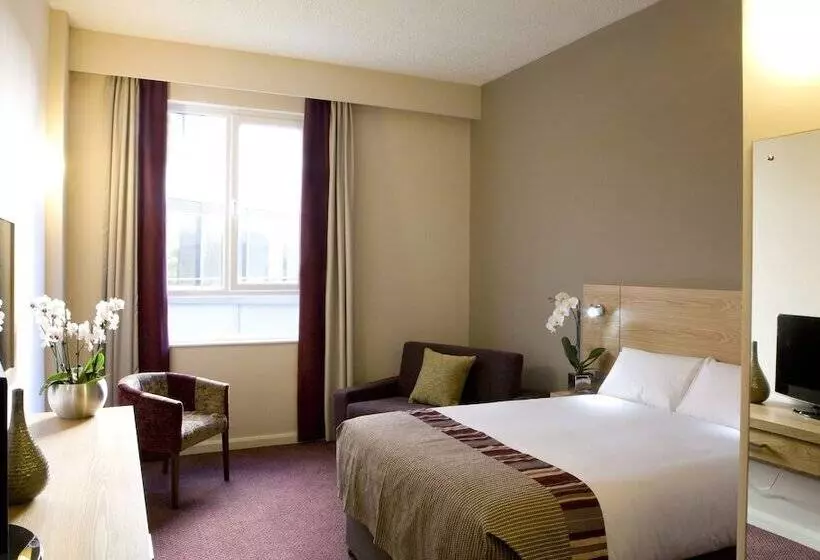 酒店 Leonardo Derby