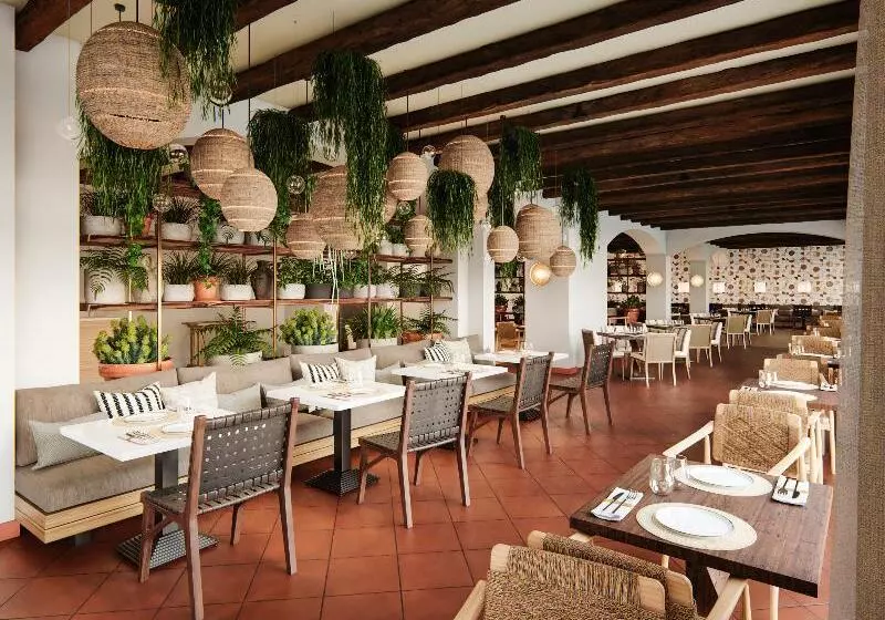 فندق Mangia S Santa Teresa Sardinia, Curio Collection By Hilton