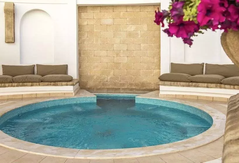 فندق Mitsis Petit Palais