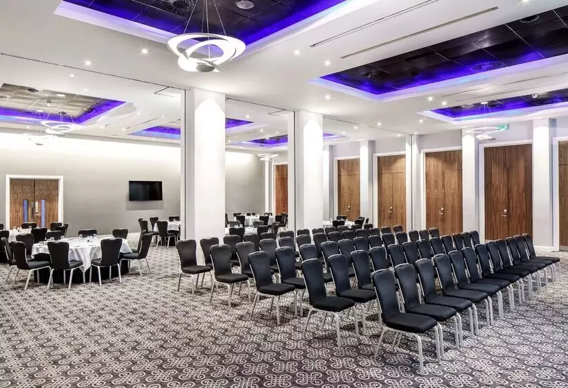 Radisson Blu Hotel, Cardiff