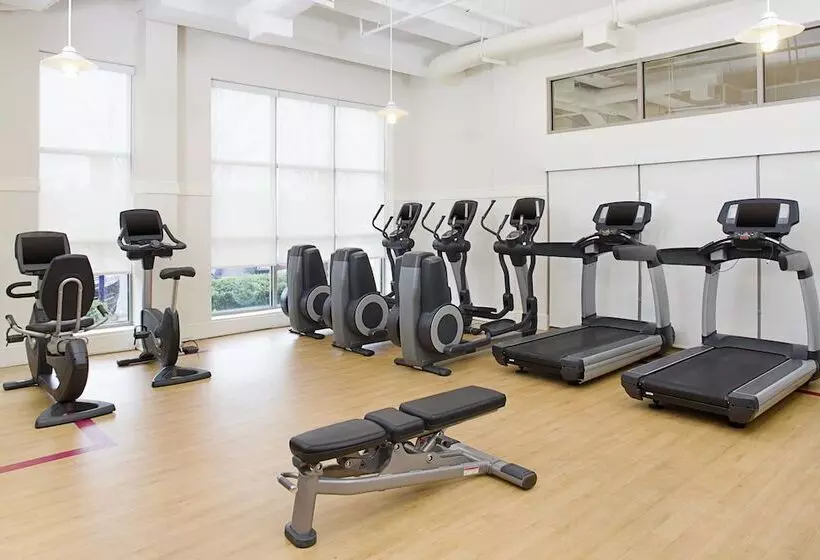 호텔 Sheraton Rockville