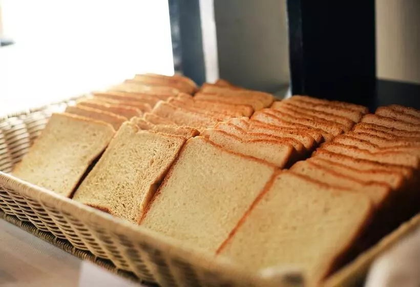 酒店 The Acura Bmk