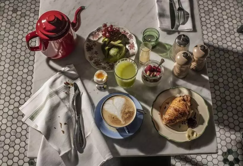 ホテル The Sparrow