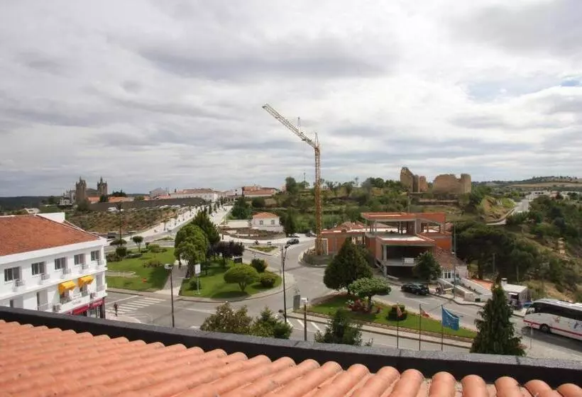 فندق Turismo Miranda