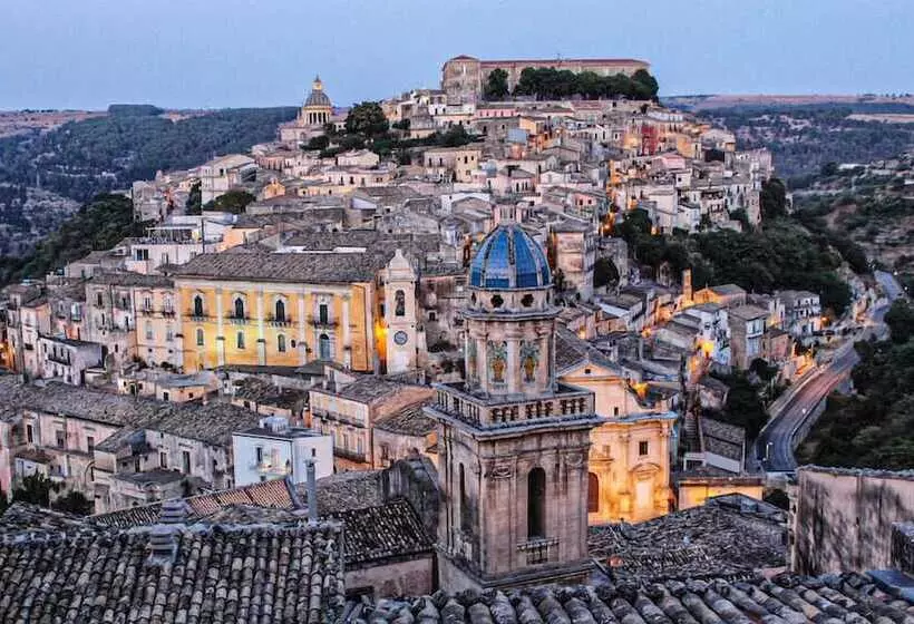 هتل Vittorio Veneto