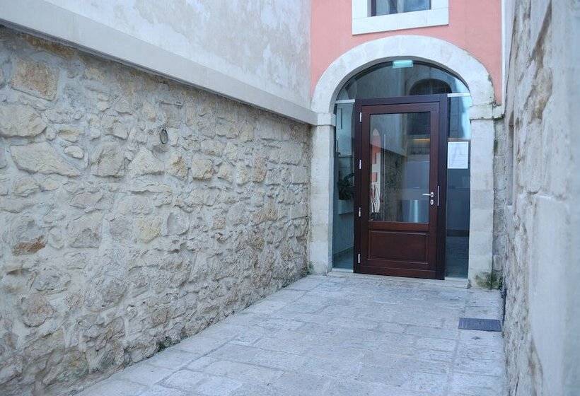 فندق Vittorio Veneto