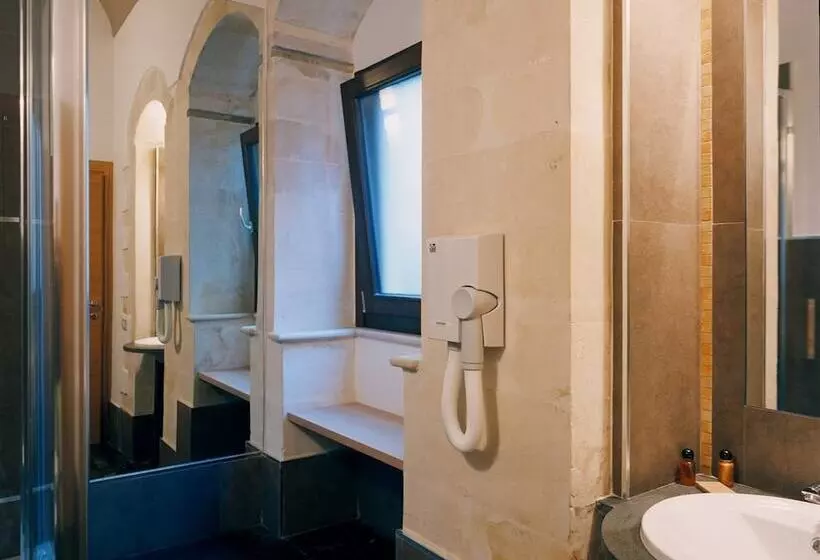 هتل Vittorio Veneto