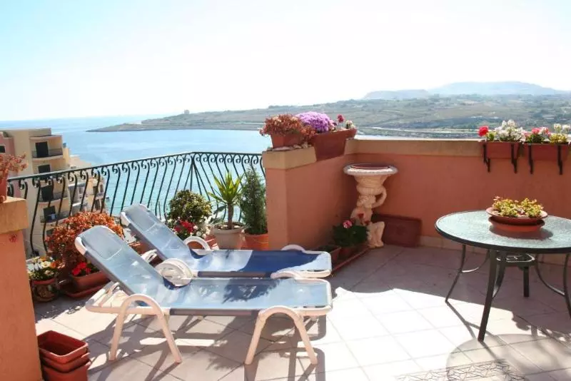 White Dolphin Complex