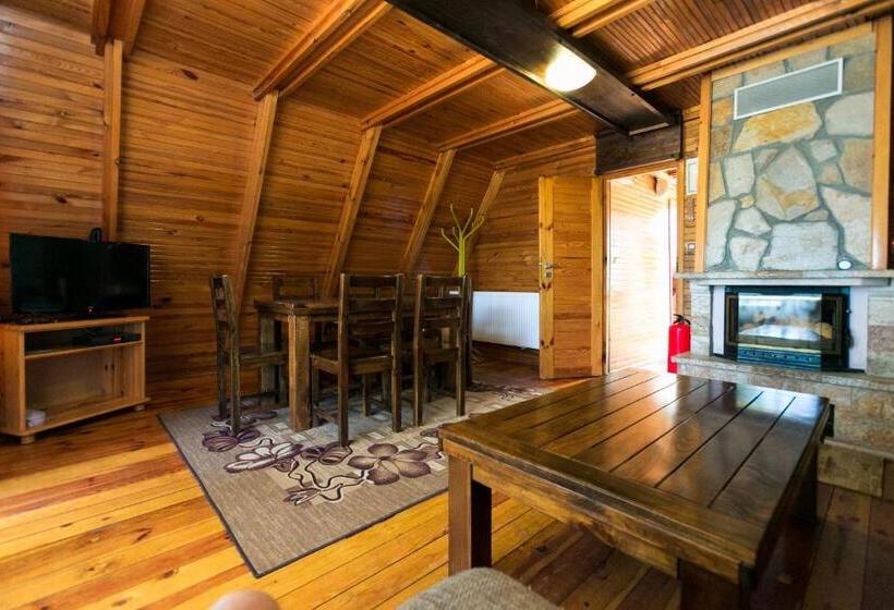 منتجع Romantica Forest Guest House