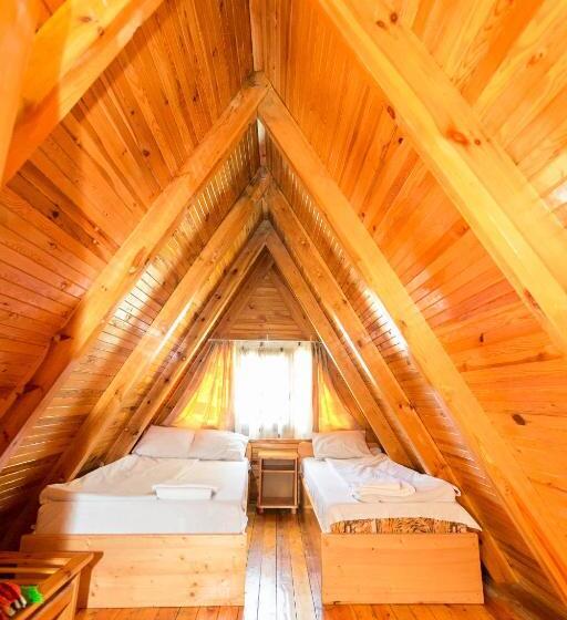 منتجع Romantica Forest Guest House