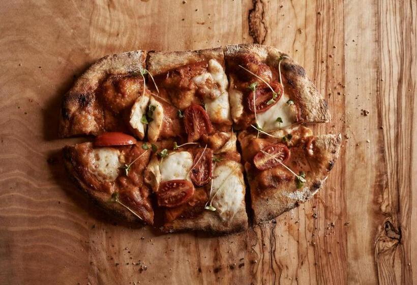 בית מלון כפרי The Olivar Suites