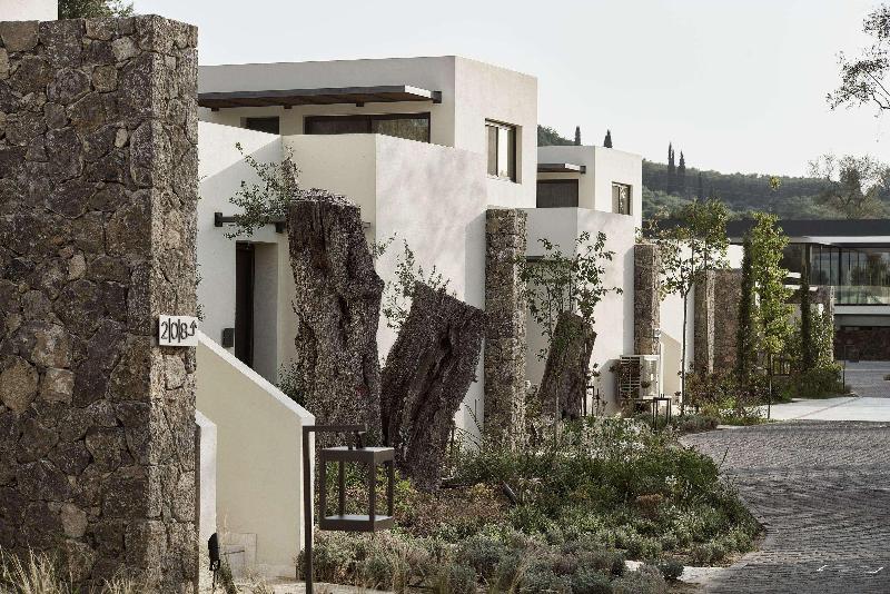 בית מלון כפרי The Olivar Suites