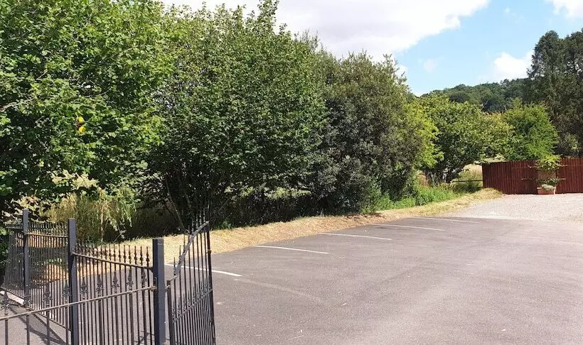 Monkton Court House B&b