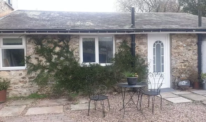 Monkton Court House B&b