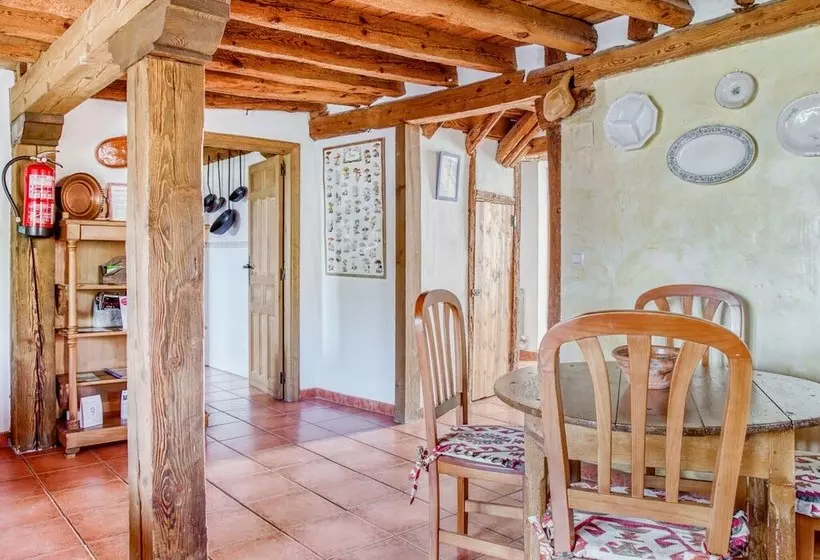 Traditional Cottage In Atauta Near Traditional Winery