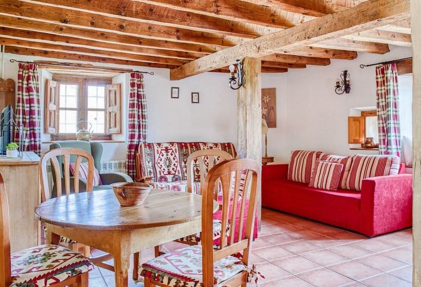 Traditional Cottage In Atauta Near Traditional Winery